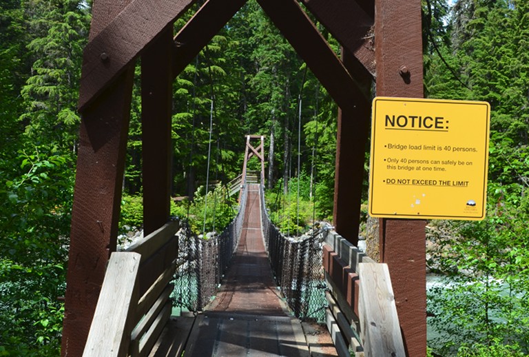 Photo of nearby suspension bridge.