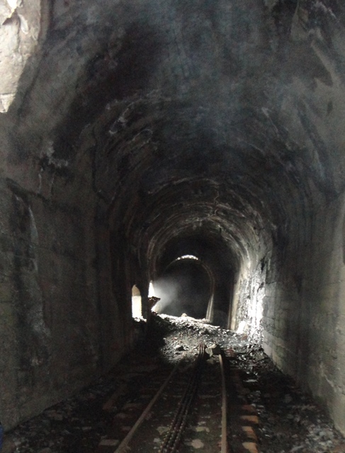 Photo inside a tunnel