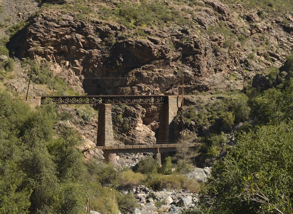 Photo of bridges upstream of Salto del Soldado