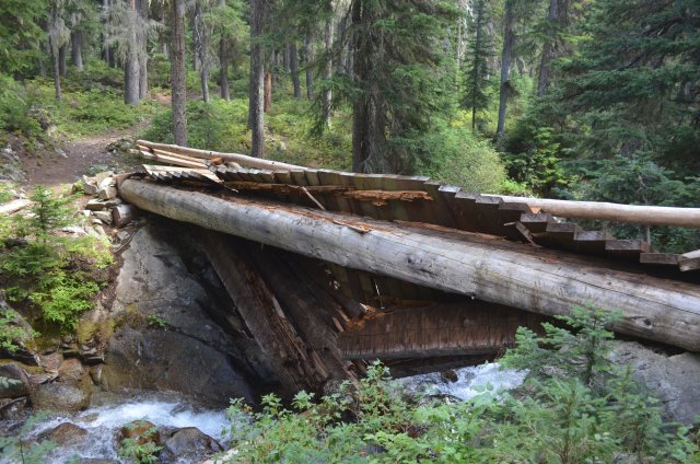 Collapsed Bridge Creek Bridge, Pacific Crest Trail